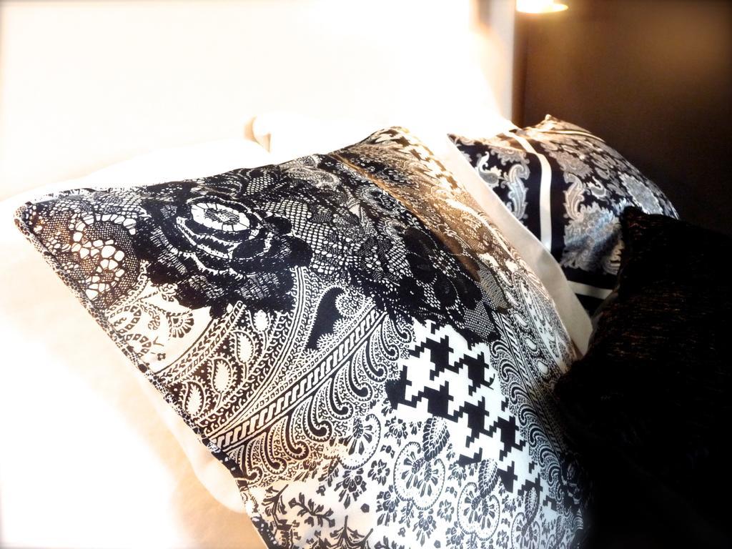 パリDuplex De Charme Au Coeur De Montmartreアパートメント 部屋 写真