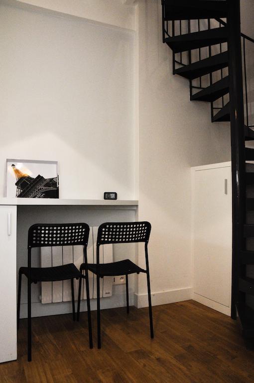 パリDuplex De Charme Au Coeur De Montmartreアパートメント 部屋 写真