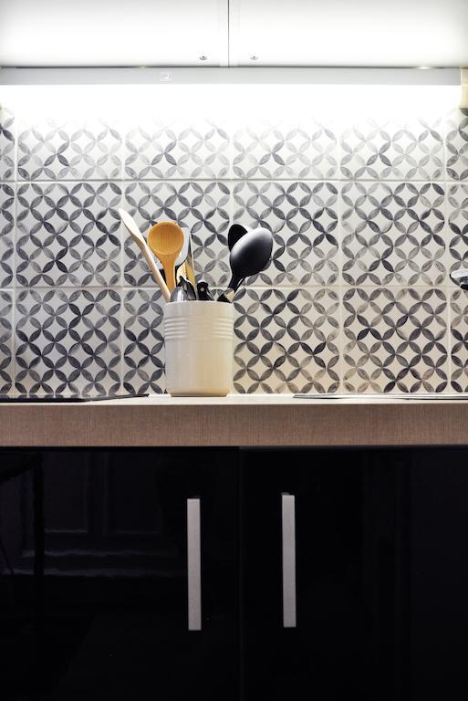 パリDuplex De Charme Au Coeur De Montmartreアパートメント 部屋 写真
