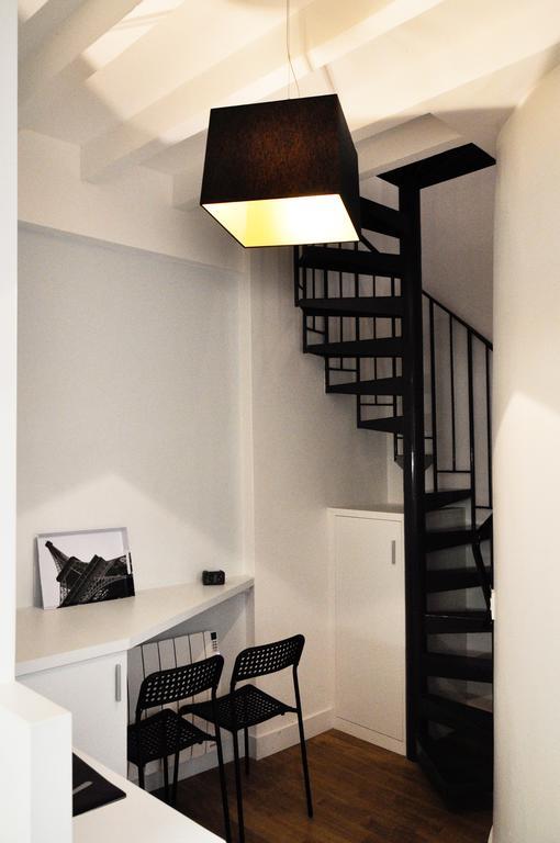パリDuplex De Charme Au Coeur De Montmartreアパートメント 部屋 写真