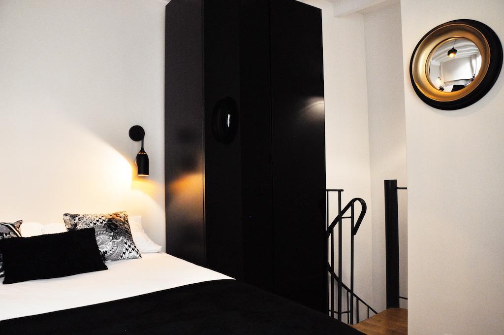 パリDuplex De Charme Au Coeur De Montmartreアパートメント 部屋 写真