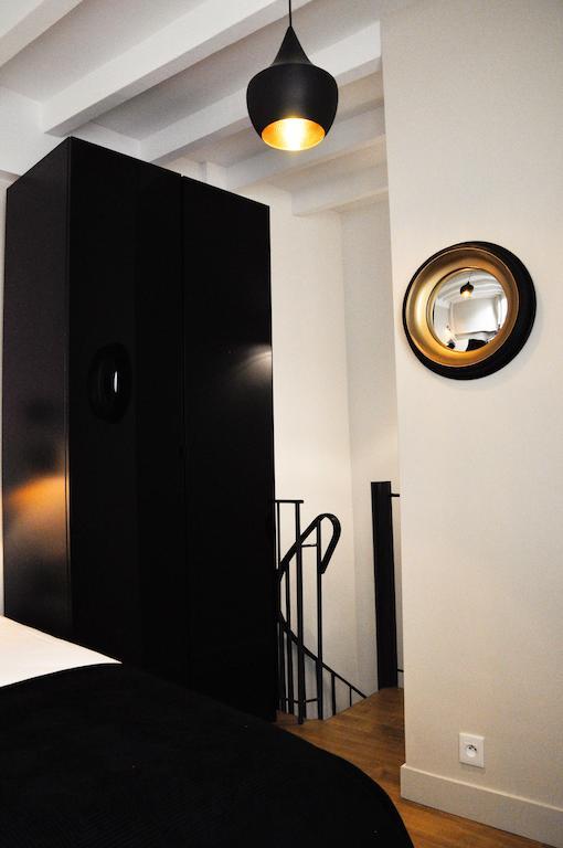 パリDuplex De Charme Au Coeur De Montmartreアパートメント 部屋 写真