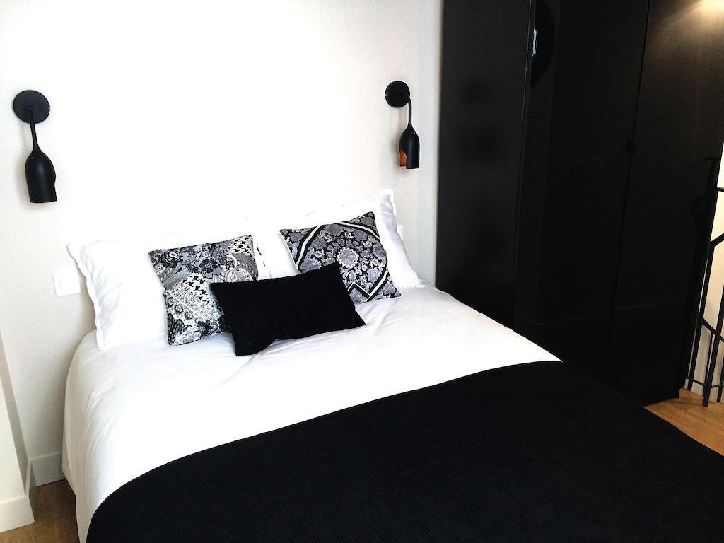 パリDuplex De Charme Au Coeur De Montmartreアパートメント 部屋 写真